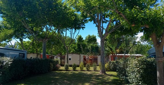 Emplacement XL 160 M²